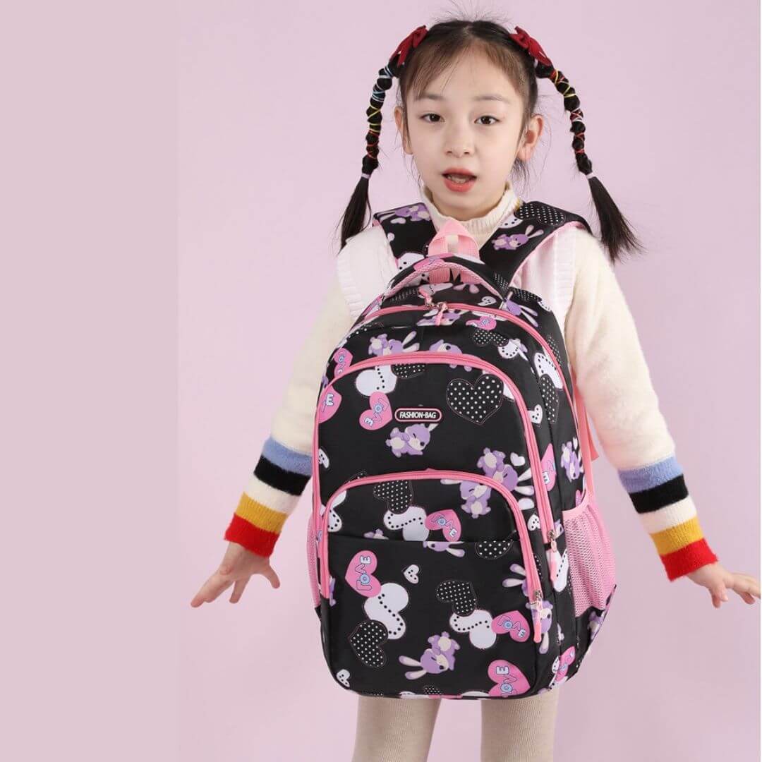 Rabbit Love backpack.bk (2)