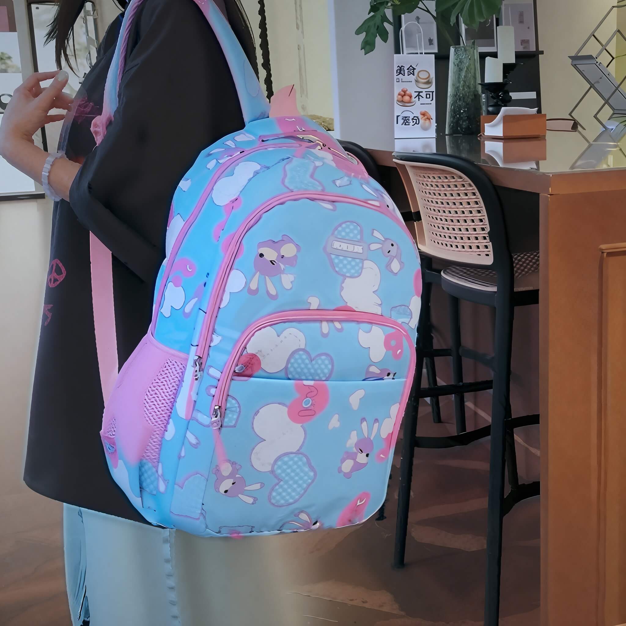 Rabbit Love backpack.bl (2)