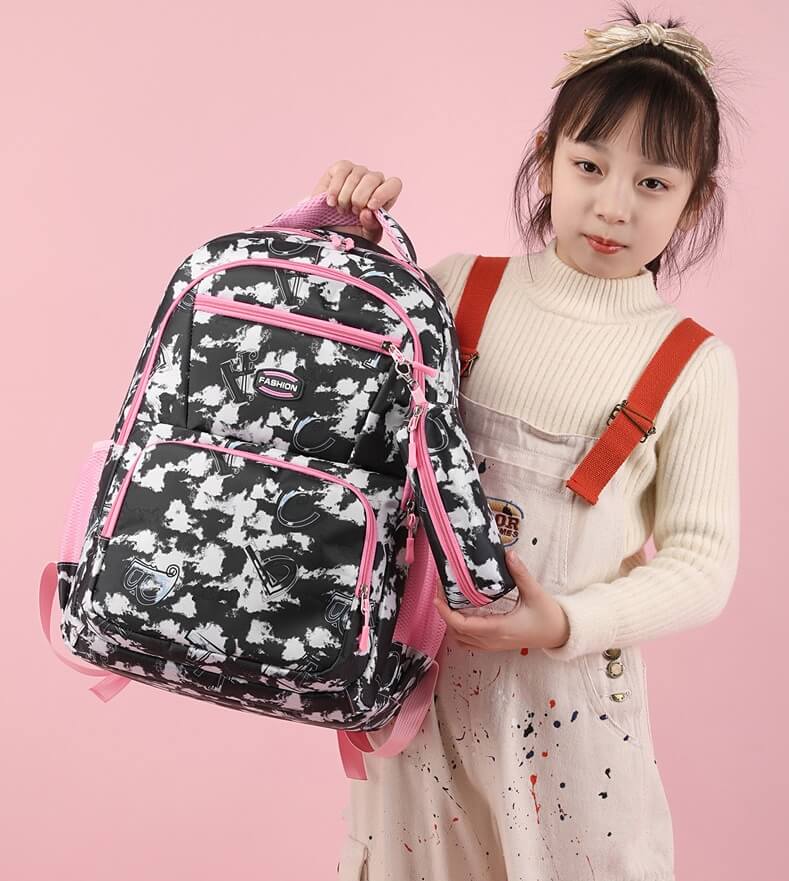 Elementary-school-backpack.bk-1.jpg কোডঃ BCP34b; Elementary school backpack - Image 1
