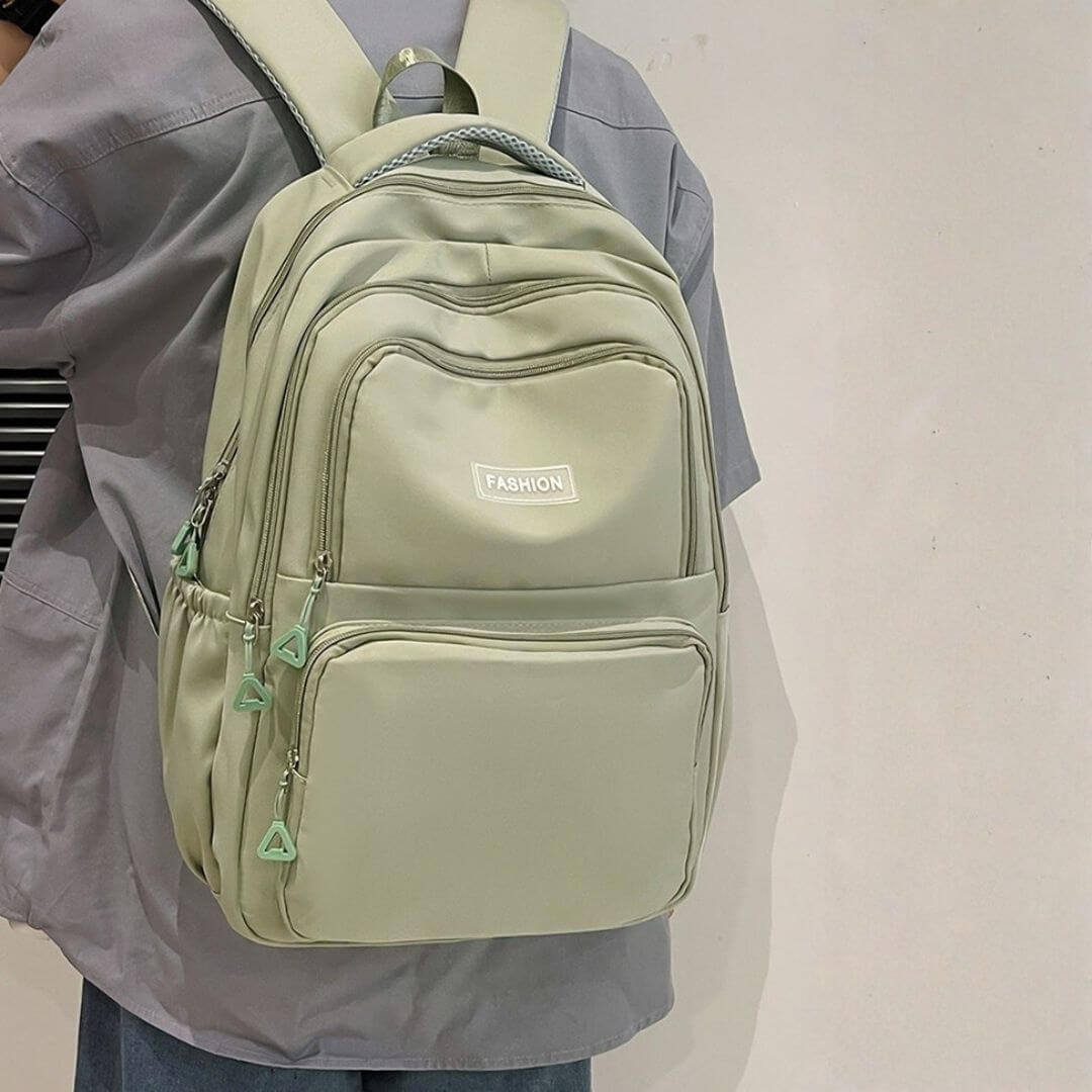 New-Korean-version-backpack.gr-4-2.jpg কোডঃ BCP30g; New Korean version backpack - Image 1
