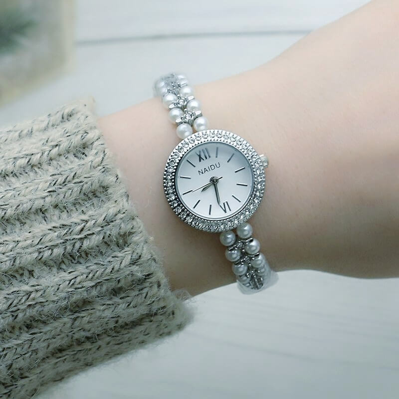 Rhinestone-pearl-strap-watch.s.2.jpg কোডঃ WL95s; Rhinestone pearl strap watch - Image 1