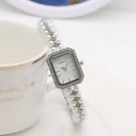কোডঃ wL105s; Rhinestone rectangle watch