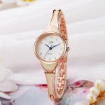 কোডঃ WL77g; Simple casual bracelet watch (Gold)