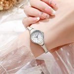 কোডঃ WL77s; Simple casual bracelet watch (Silver) - Image 2